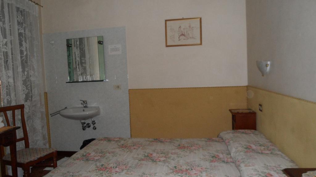 Hotel Locanda Ca' Foscari Venedik Dış mekan fotoğraf